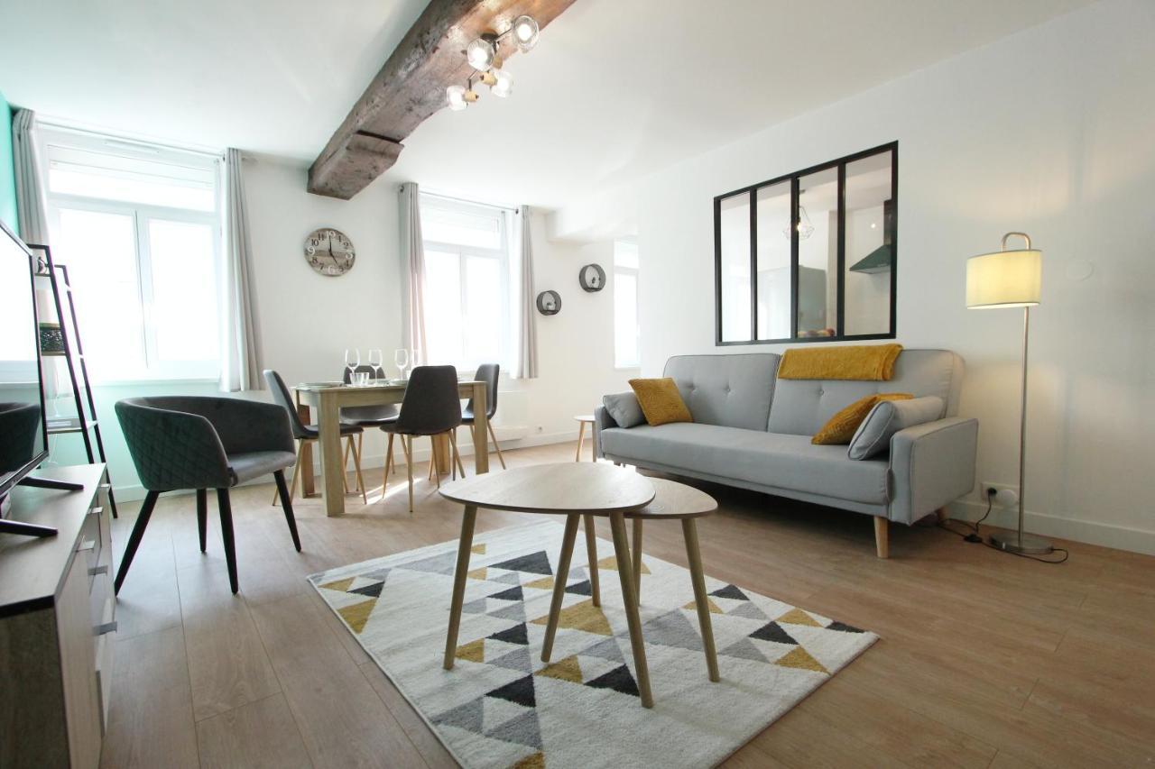 Appartement Centre De Valenciennes Entierement Equipe 64M2 Luaran gambar