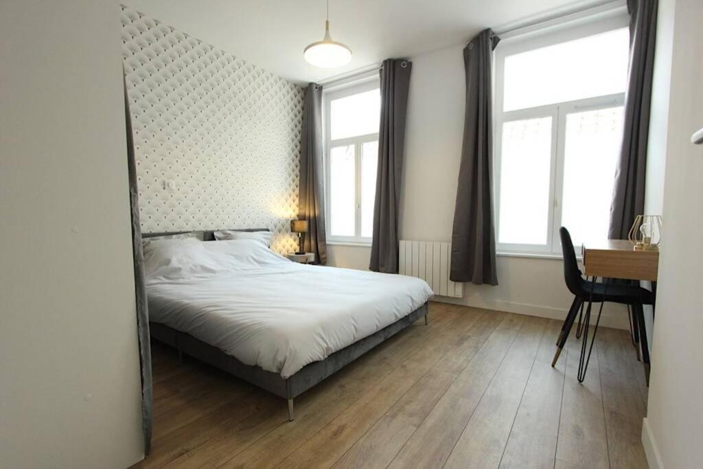 Appartement Centre De Valenciennes Entierement Equipe 64M2 Luaran gambar