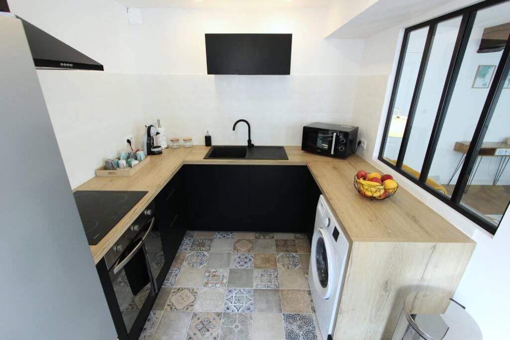 Appartement Centre De Valenciennes Entierement Equipe 64M2 Luaran gambar